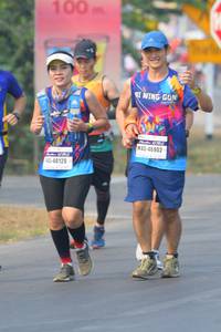 BIB: 100, 46902, 46120
                            <button type="button" onclick="openModal(9914772)" class="btn btn-primary btn-sm float-right btn-popup" data-toggle="modal" data-target=".modal-high-quality">
                        <i class="fas fa-shopping-cart"></i> Add to Cart
                    </button>
                                            <button type="button" onclick="isThisMe(9914772, true)" class="btn btn-success btn-sm float-right btn-popup btn-isme hidden" data-toggle="tooltip" data-placement="bottom" title="นี่คือรูปของคุณใช่ไหม คลิกที่นี่เพื่อเอาเข้าอัลบั้ม">
                        <i class="fas fa-plus"></i> Add to album
                    </button>
                    <button type="button" onclick="isThisMe(9914772, false)" class="btn btn-warning btn-sm float-right btn-popup btn-isnotme hidden">
                        <i class="fas fa-ban"></i> Remove from album
                    </button>